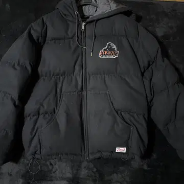 Xlarge 블랙 다운 자켓