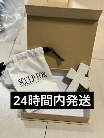 SCULPTOR 크로스 스트랩 지갑 스컬프터