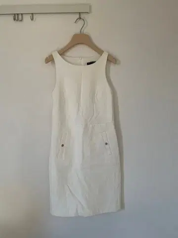 BANANA REPUBLIC 화이트 슬리브리스 원피스 0사이즈