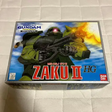반다이 자쿠 II HG 건담 프라모델