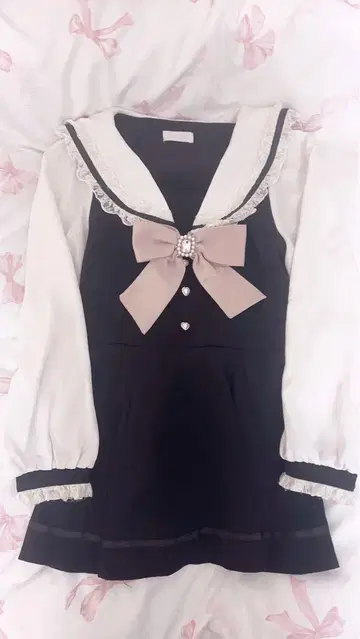 [ LIZLISA ] 세일러 카라 셋업 블랙