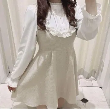evelyn 에블린 라메 트위드 프릴 원피스 새상품급