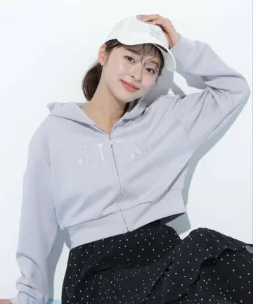 질 바이 질스튜어트 빅 로고 후드티 질스튜어트