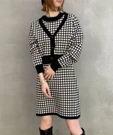JILL by JILL STUART 체크 무늬 스커트 셋업