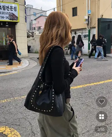 nugu 스퀘어 스터드 포켓 숄더백 블랙 미사용