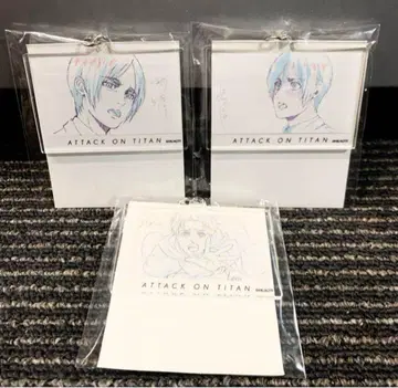 MAPPA TSUTAYA 진격의 거인 아크릴 키링 엘렌 미카사 알민 3종