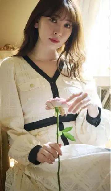 Herlipto 노팅엄 레이스 롱 드레스