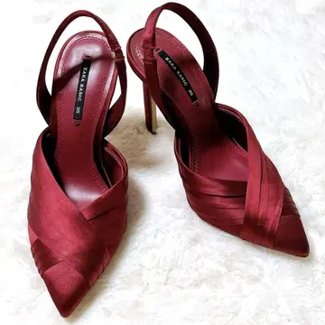 [컨디션 최상] ZARA 빨간색 하이힐 22.5cm