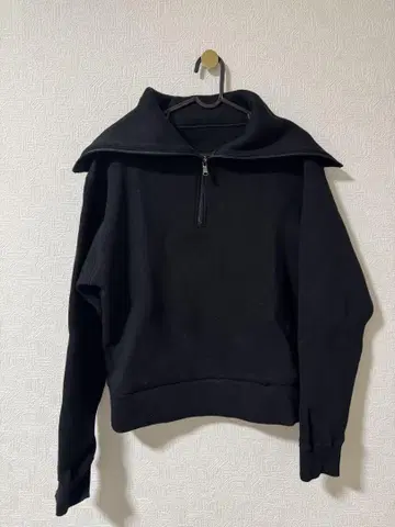 ALWEL 블랙 하이넥 지퍼 트레이닝복