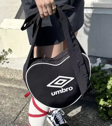 Casselini Umbro 엄브로 캐세리니 하트 숄더 백