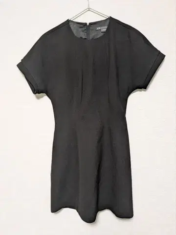 Armani Exchange 블랙 반팔 미니 원피스 사이즈 4