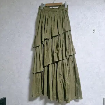 프릴 롱 스커트
