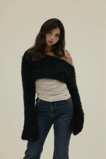 Aniya fluffy knit set andmary black