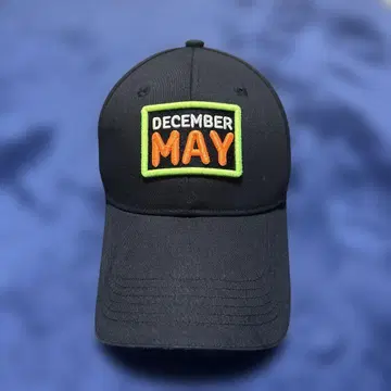 DECEMBER MAY 디셈버메이 캡 블랙