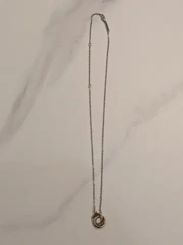 캘빈클라인 더블 링 목걸이