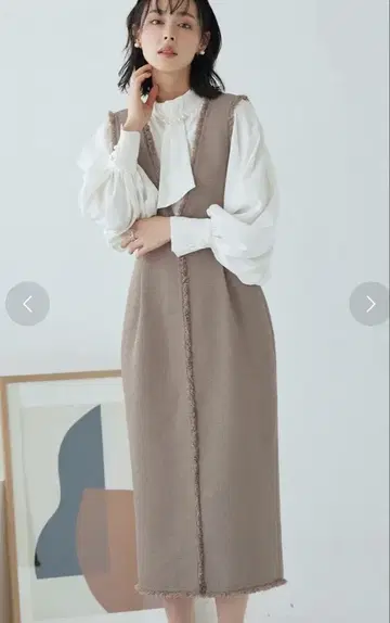 루일 에 부티크 타이 펄 체인 볼륨 소매 블라우스