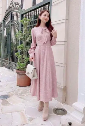 michellMacaron 미셸 마카롱 보타이 롱 원피스 핑크