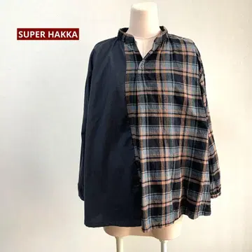 SUPER HAKKA 가슴 너비 넉넉한 절개 체크 무늬 긴팔 블라우스