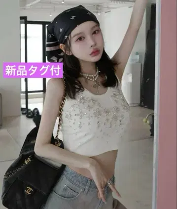 미사용 새상품 Darich 주얼리 리브 슬리브리스 상의