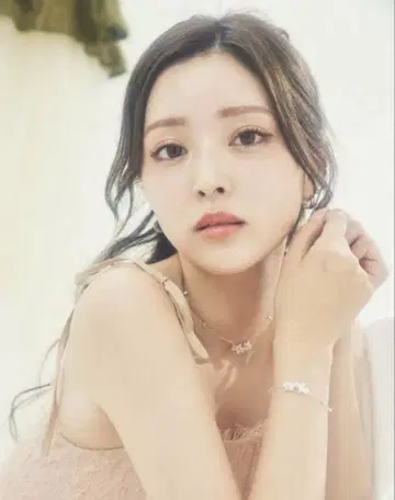피오릴리 야마모토츠키 목걸이