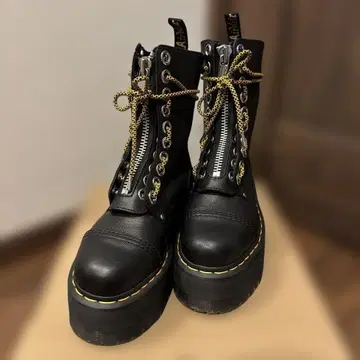 닥터마틴 Sinclair Hi Max 플랫폼 부츠