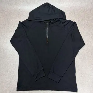 명작 유니클로+J 스트레치 하프 지퍼 후드티 블랙 XL 질 샌더