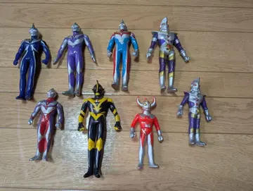 울트라맨 피규어 8체 세트 소프트 비닐 인형