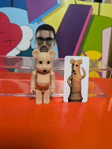 BE@RBRICK SECRET 하니와 시리즈 29 카드 포함