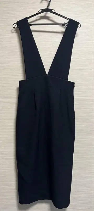 [ 새상품급 ] GREEN LABEL RELAXING V넥 살로펫 블랙