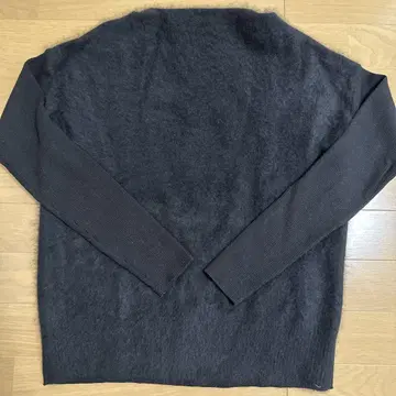 Demi-Luxe BEAMS / 프론트 플러피 보트넥 니트