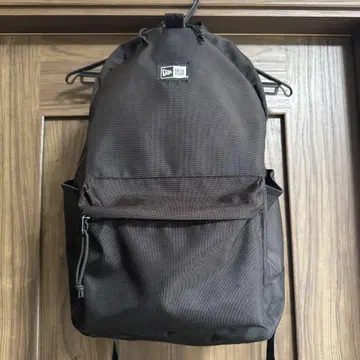 뉴에라 백팩