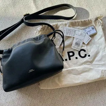 A.P.C. 니농 미니백 아 페 세 숄더백