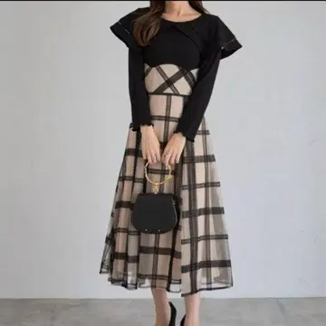 tocco closet 원피스 체크 무늬 빅 컬러 레이스업