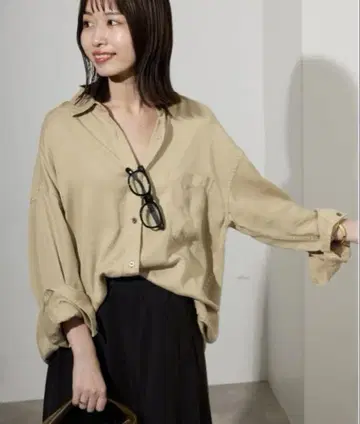 슬로브 이에나 제품 염색 셔츠 베이지