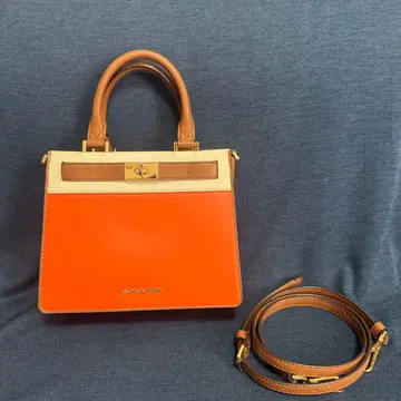 MICHAEL KORS 오렌지 핸드백