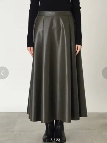 THESHOPTK 인조 가죽 플레어 롱 스커트 L 카키 브라운