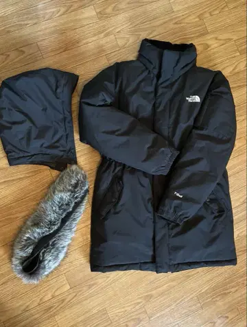 THE NORTH FACE 블랙 다운 자켓 160