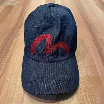 EVISU 빨간색 자수 레어 캡 에비수 에비수