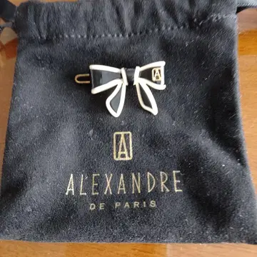 ALEX ANDRE 블랙과 화이트 리본 헤어핀