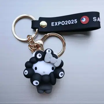 오사카 간사이 박람회 먀쿠먀쿠 헬로키티 키링 스트랩 블랙