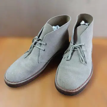 Clarks 카키 스웨이드 처카 부츠 26 26.5cm