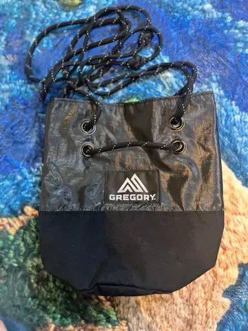 GREGORY 블랙 숄더백