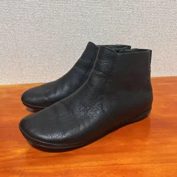 캠퍼 라이트니나 숏부츠 블랙 35 22.5cm
