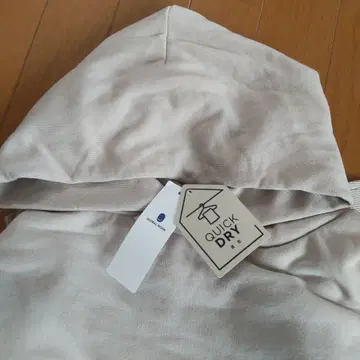베이지 후드 부착 후드티 퀵 드라이