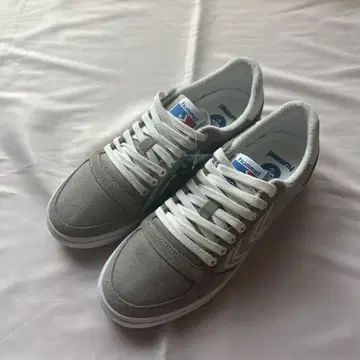 hummel 그레이 스니커즈 미사용품