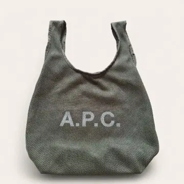 A.P.C. 메쉬 토트백 카키 서브백 에코백
