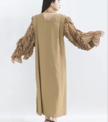terrace 포멀 결혼식 프릴 시어 슬리브 원피스 베이지