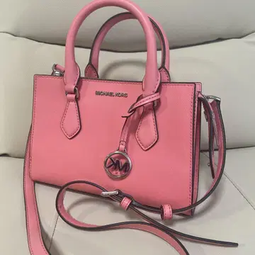 MICHAEL KORS 핑크 숄더백