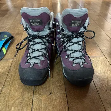 스컬파 SCARPA 미토스 23.0cm 덤 포함