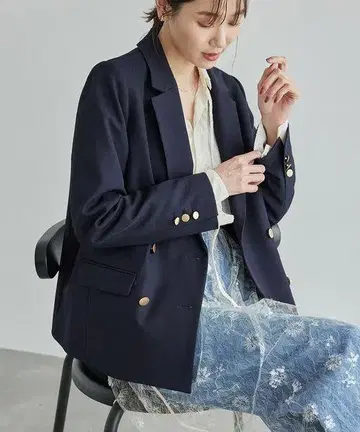 로페피크닉 더블 브레스트 자켓